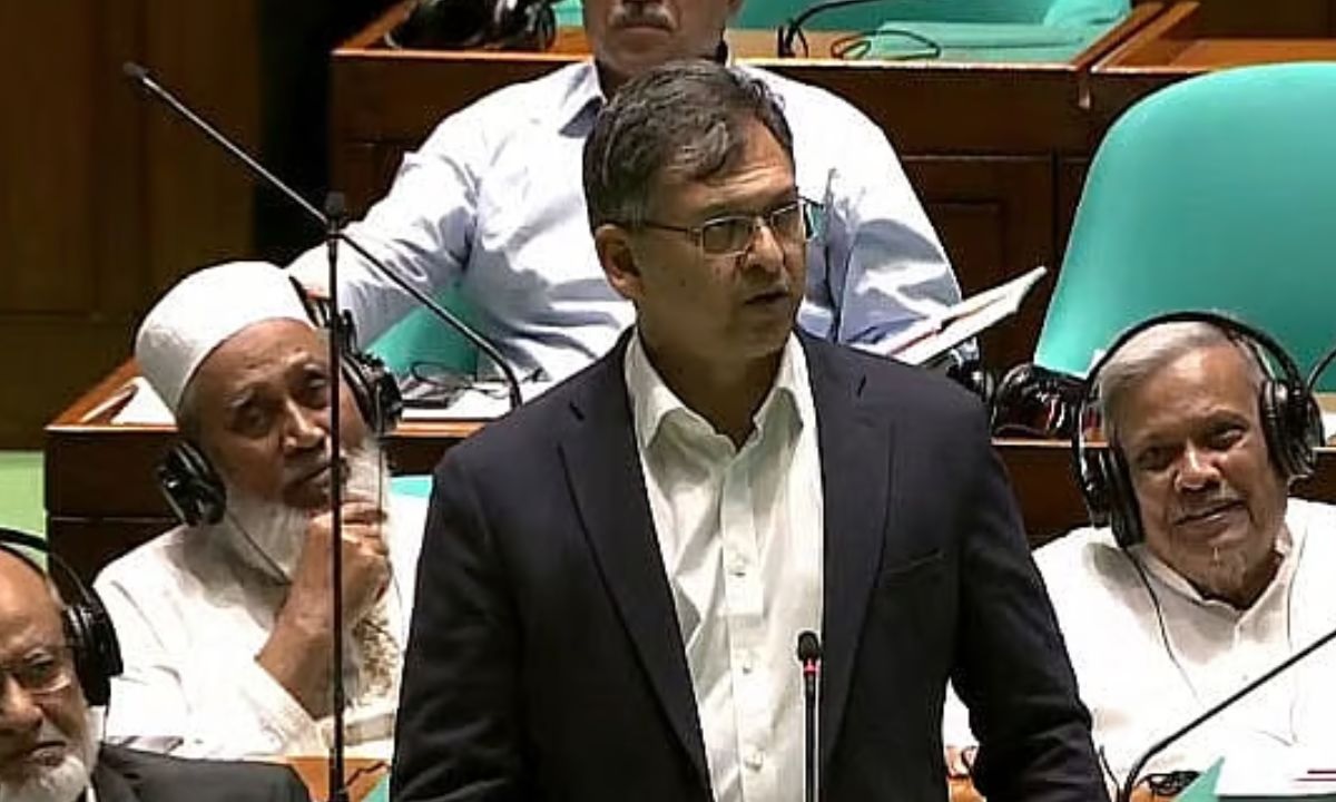 Bangladesh will also put barbed wire fence on the border: Home minister Bangladesh will also put barbed wire fence on the border: Home minister